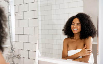 L&rsquo;Évaluation du Bilan Protéique : Quand Donner des Protéines ou de l&rsquo;Hydratation à Vos Cheveux (Lisses, Frisés, Crépus, Traités) ? (Le Secret de l&rsquo;Équilibre Parfait)